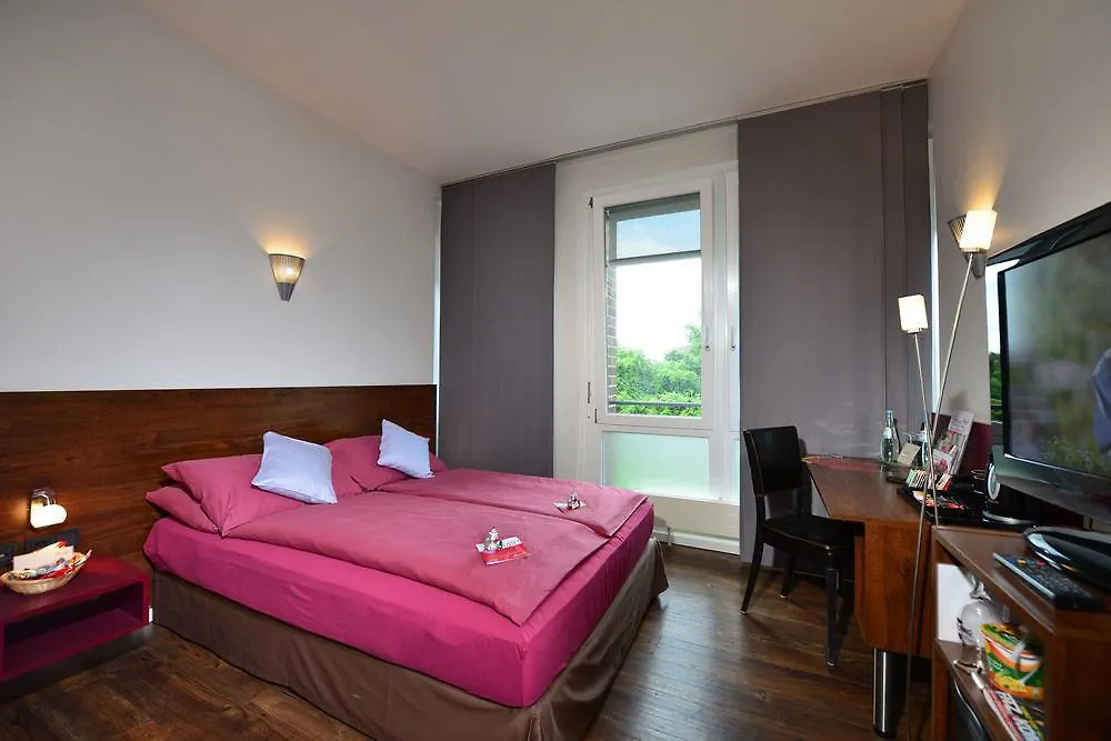 Auszeit Hotel Duesseldorf - Das Fruehstueckshotel  Dusseldorf