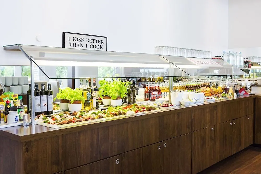 Auszeit Hotel Duesseldorf - Das Fruehstueckshotel - Partner Of Sorat Hotels 3*, Dusseldorf Germany