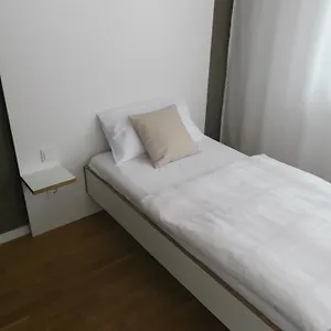 Art Ufer Guest house