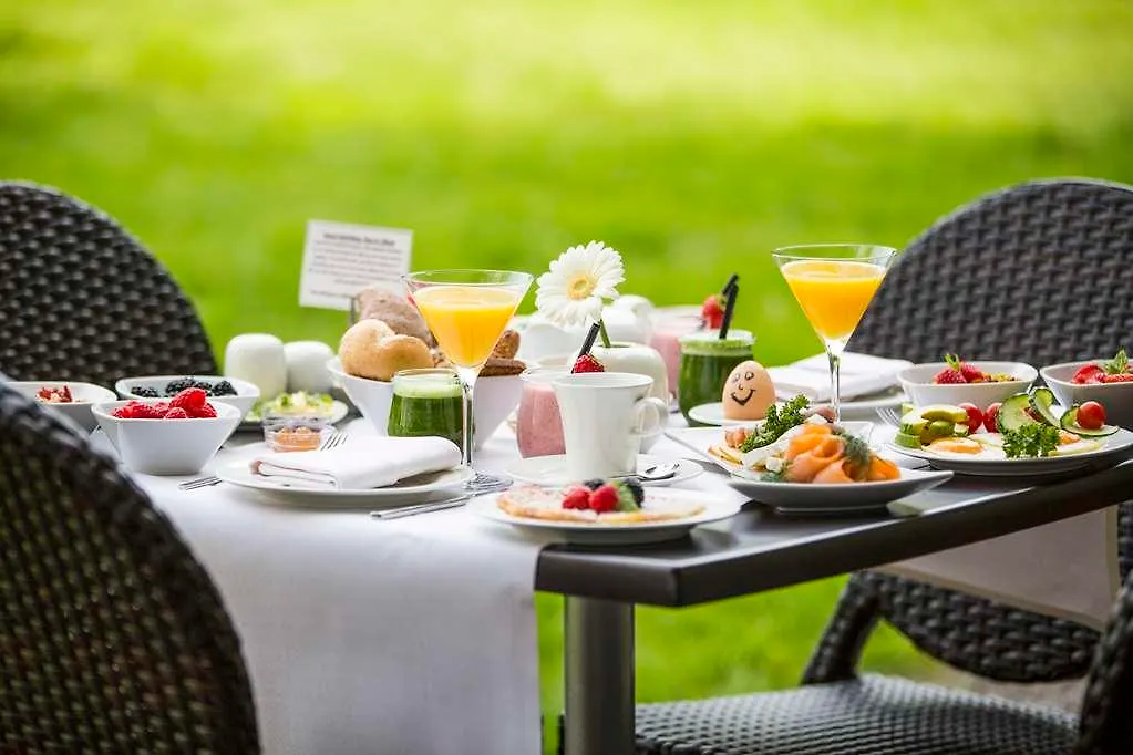 ***  Auszeit Hotel Duesseldorf - Das Fruehstueckshotel Germania
